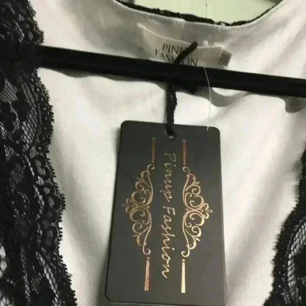 Pinup Fashion Black Lace Dress - Picture 7 of 9